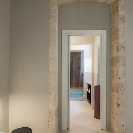 Almica24 招待所 巴里