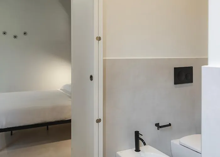 Almica24 Guest house